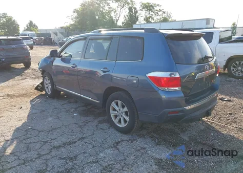 2013 Toyota Highlander Se V6 from USA, damaged, VIN 5TDBK3EH9DS256241